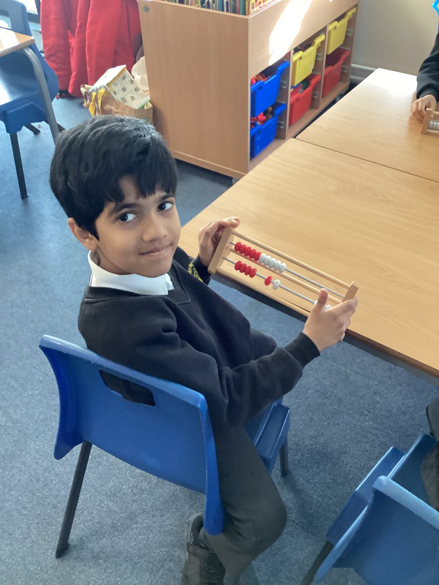 HolyFamilyYear2's tweet photo. Maths Mastery! Today’s number is 11! #Mathshfb10 #MathsMastery #WeLoveMaths https://t.co/VYZZq5F2o7