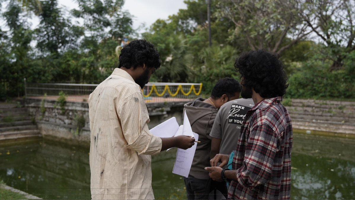 urslvlyNR's tweet image. Few Behind The Scenes of sadasiV &amp;amp; Vrishank in #Virgo

Post works going good, very soon we will announce the first look of Virgo and many more content, stay tuned and do support

@maniprince76 @RRcreationsSF @4kords @VeeruUday @UrsVajrang @JaiKumarSlices @OrangeMB_CK @prabhaa__