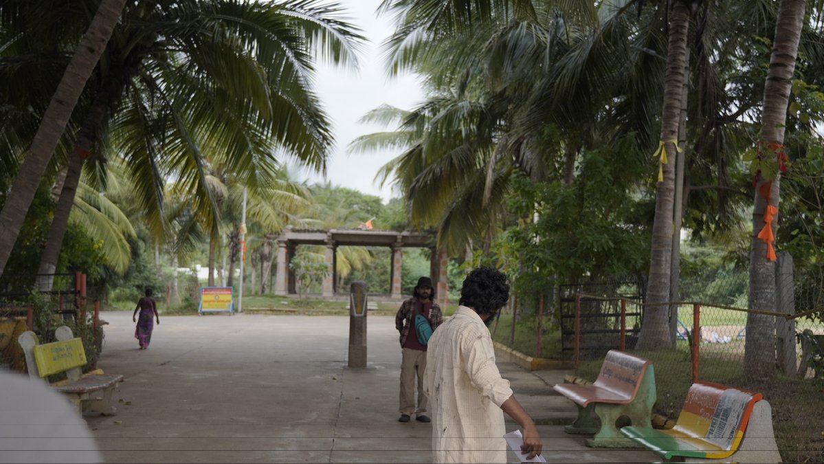 urslvlyNR's tweet image. Few Behind The Scenes of sadasiV &amp;amp; Vrishank in #Virgo

Post works going good, very soon we will announce the first look of Virgo and many more content, stay tuned and do support

@maniprince76 @RRcreationsSF @4kords @VeeruUday @UrsVajrang @JaiKumarSlices @OrangeMB_CK @prabhaa__