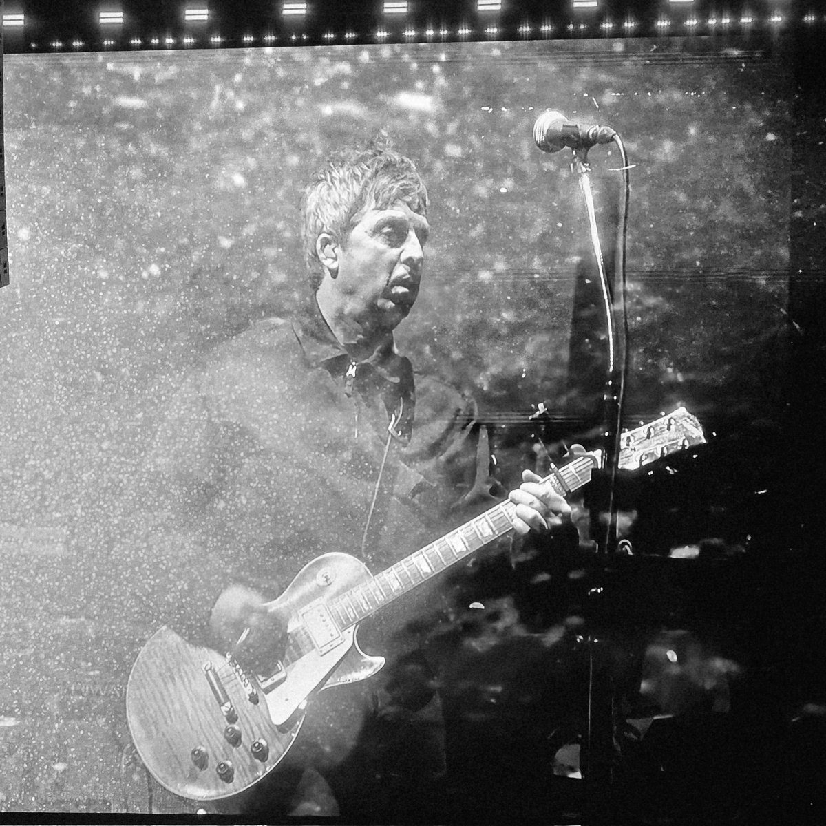 alepasternak's tweet photo. Simply epic

@NoelGallagher @liamgallagher @oasis https://t.co/c9MGSRxYz0