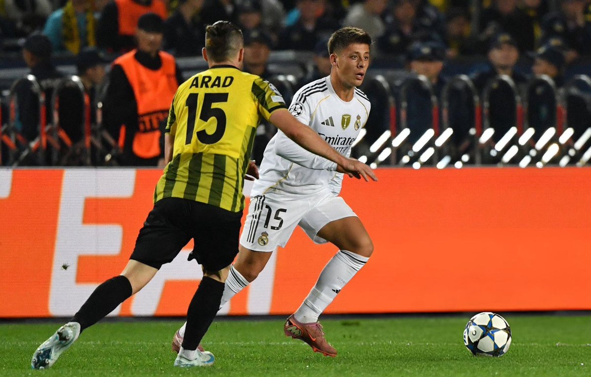 Popular opinion:

Arda Güler as number 10 is everyone's favorite.