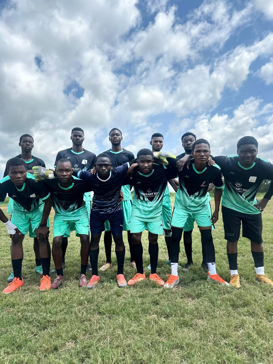 DID YOU KNOW? ⚽
Adewale, Mayowa, Favor, Shile and Sablanko are the only players who have started and played all available minutes for Dynamo this season.

Which of these five has impressed you the most so far? 👇
#DYK #DynamoFC #EverPresent #FootballStats