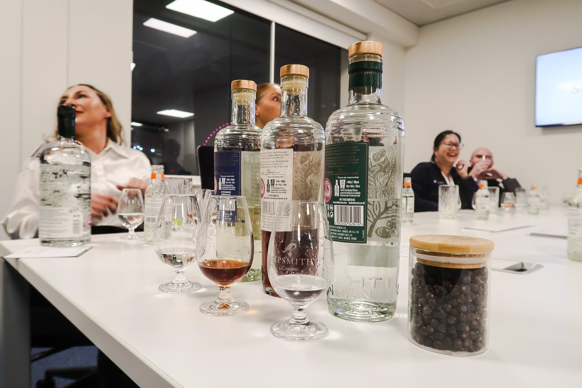 woncomms's tweet image. A superb gin tasting experience at Arnold Hill &amp;amp; Co LLP with @sipsmith London

This brilliant gathering was an excellent team bonding activity that included gin tasting, learning, fun and much laughter.

#ImACeleb #WorldCup2026 #Christmas #ThisMorning #EubankBenn2 #England ❤️😊RT