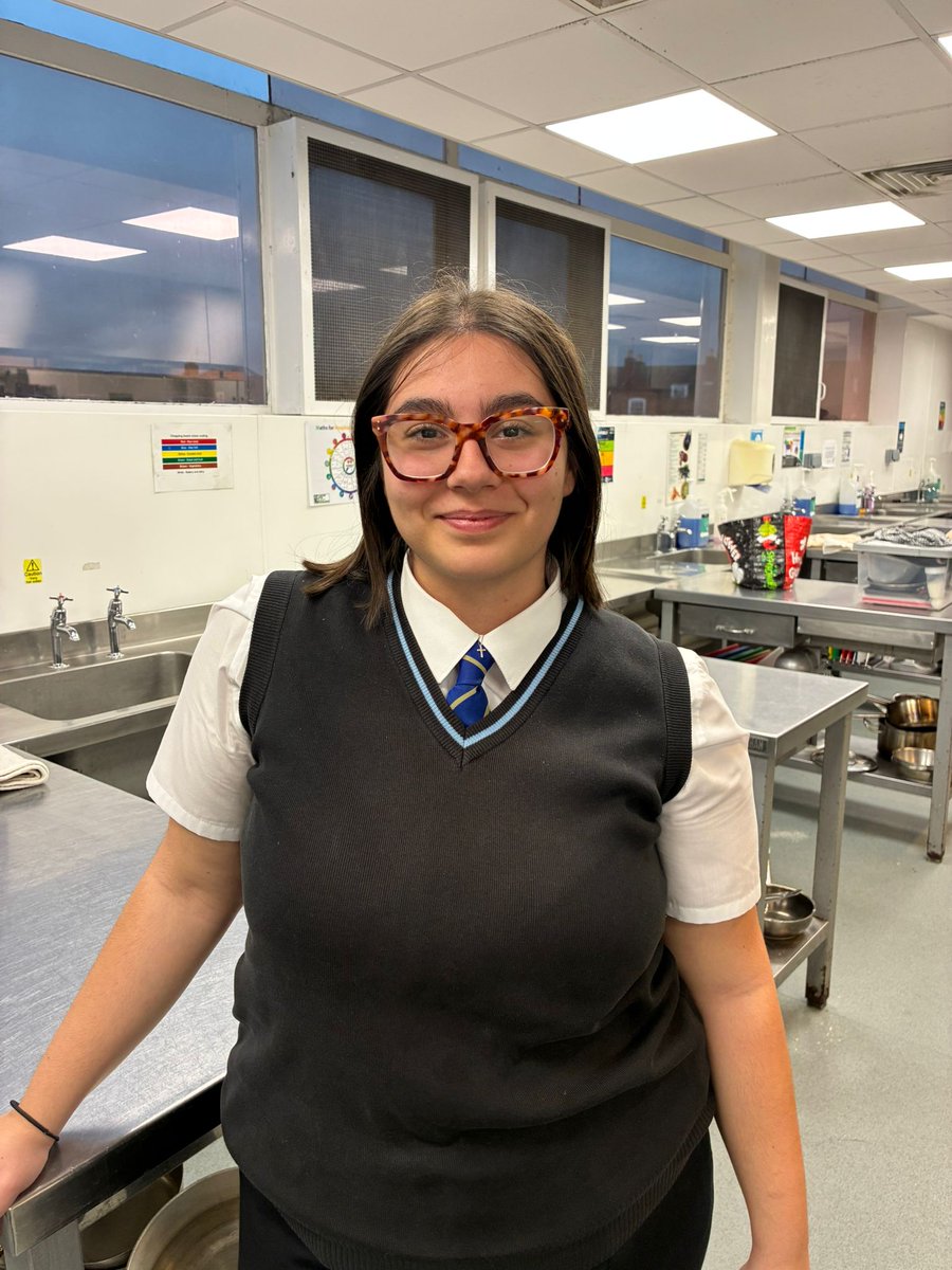 SBFutureChef's tweet image. Fantastic day at Heart of Worcestershire College for our #SpringboardFutureChef Local Final last week! Huge thanks to our judges, teachers &amp;amp; parents. Congrats to all finalists and to winner Margarita! Next stop: Vision West Nottinghamshire College. #NextGenChefs #FutureTalent