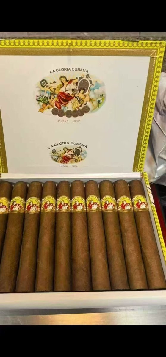 junhao889010's tweet image. 听说最近很火🔥，小到50盒

古巴荣耀 土耳其人10支
型号：特级罗布图
尺寸：141*50
产地：古巴
浓郁度：★★★★☆
主线：太妃糖，可可，肉桂，烤面包
建议陈化时间：1年
品吸湿度推荐：59%-63%