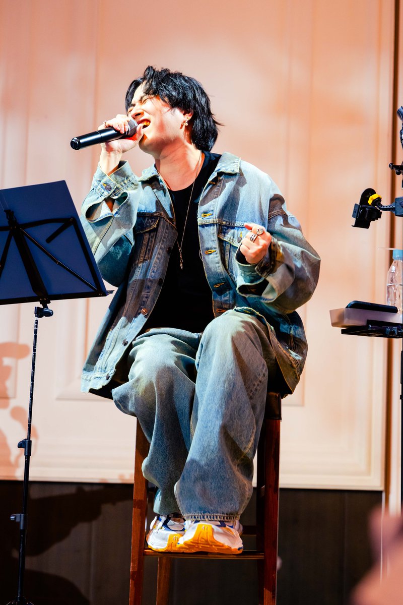 yudai_vo's tweet image. NOVELCITY限定の初めての誕生日バスツアー
昨日はバスツアー観光編だったので
今日はバースデーパーティー&amp;amp;翌日のお見送り編。
濃密すぎる1泊2日だったので終わっちゃった今は少し寂しいね。余韻があります。また絶対やろうね。
いい写真が多いのでインスタには20枚載せてます。