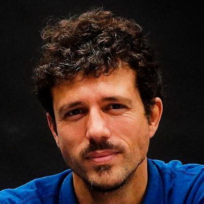 CristinaRiera's tweet image. Lois Patiño hoy en @alternativafest !
18.30 - 20.30h Masterclass 
21 h &quot;Ariel&quot; Estreno en Barcelona de su último largometraje. Premio mejor película en IndieLisboa.
alternativa.cccb.org/2025/es/seccio…