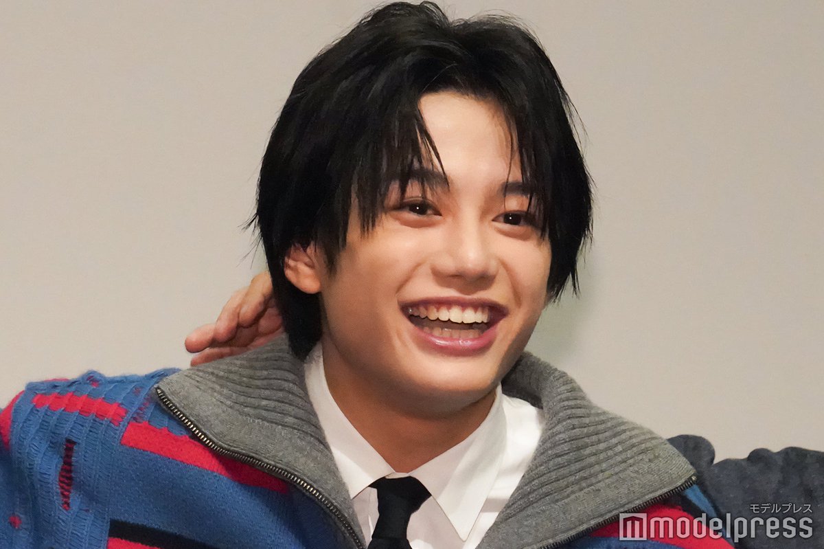 AmBitious真弓孟之🦋
ビジュアル変えるきっかけをくれた人明かす

🔻写真・詳細はこちら
mdpr.jp/cinema/4681617

人生初の映画舞台挨拶登壇
💬「めちゃくちゃ新鮮」

#恋に至る病 <a href="/KiY_movie/">映画『恋に至る病』大ヒット上映中</a>