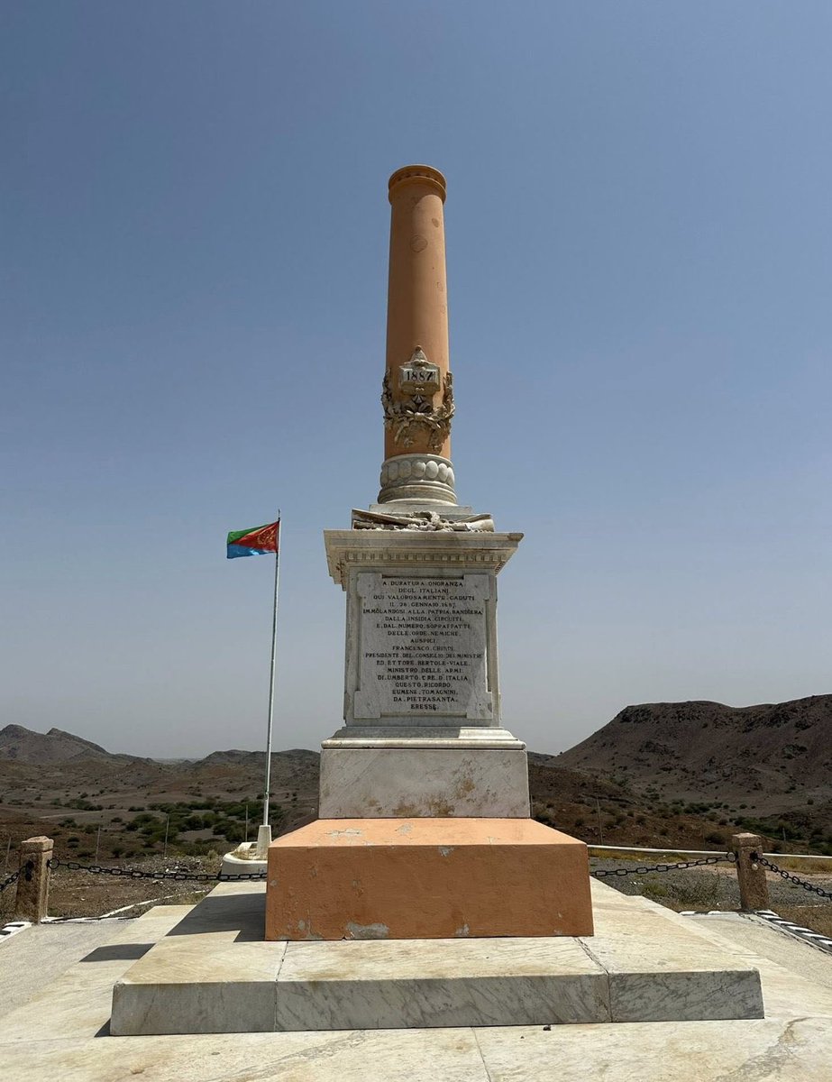 የራስ አሉላን ሃውልት በፈንጂ ያፈነዳው የው’ሻዐብያ አገዛዝ የጣልያን ወራሪ ኃይል መታሰቢያ የሆነውን የዶጋሊ ሃውልት በየቀኑ ሲንከባከበው ነው የሚውለው። ስልብ ባሪያ በጌታው ብልት ይኩራራል ማለት ይህ ነው።