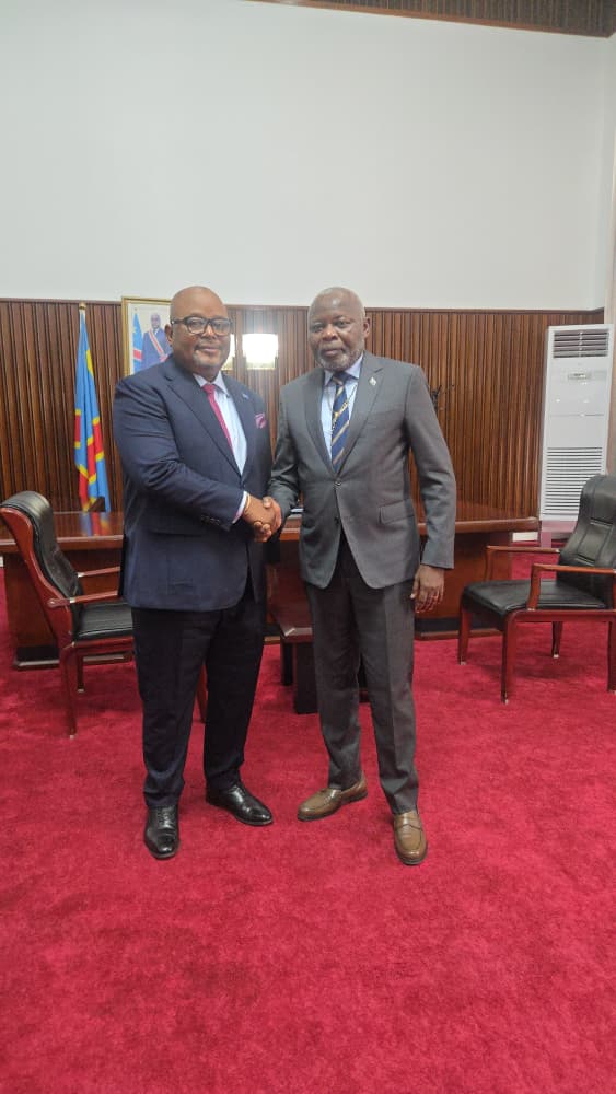 Vital KAMERHE, 
Fils de Dieu !!! Grand Esprit !!! <a href="/BillyKambale1/">Billy Kambale</a> <a href="/Bibishe6/">Bibishe Pascaline N</a> <a href="/GradignanK18079/">kambu Mbula Gradi 🇨🇩</a> <a href="/KamusakyJossar1/">kamusaky jossard HG</a> <a href="/VitalKamerhe1/">Vital Kamerhe</a>