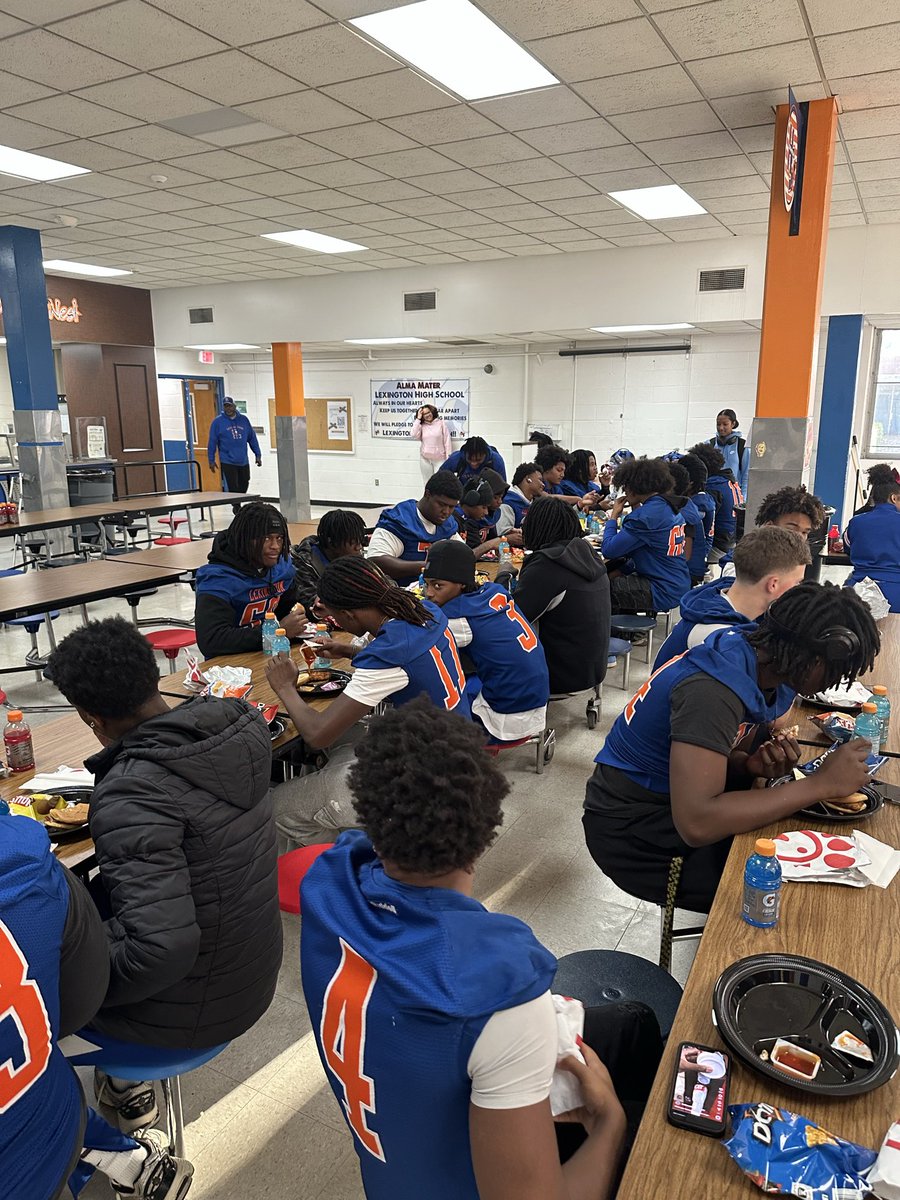 LSHS Football and S&C 🏈 tweet media