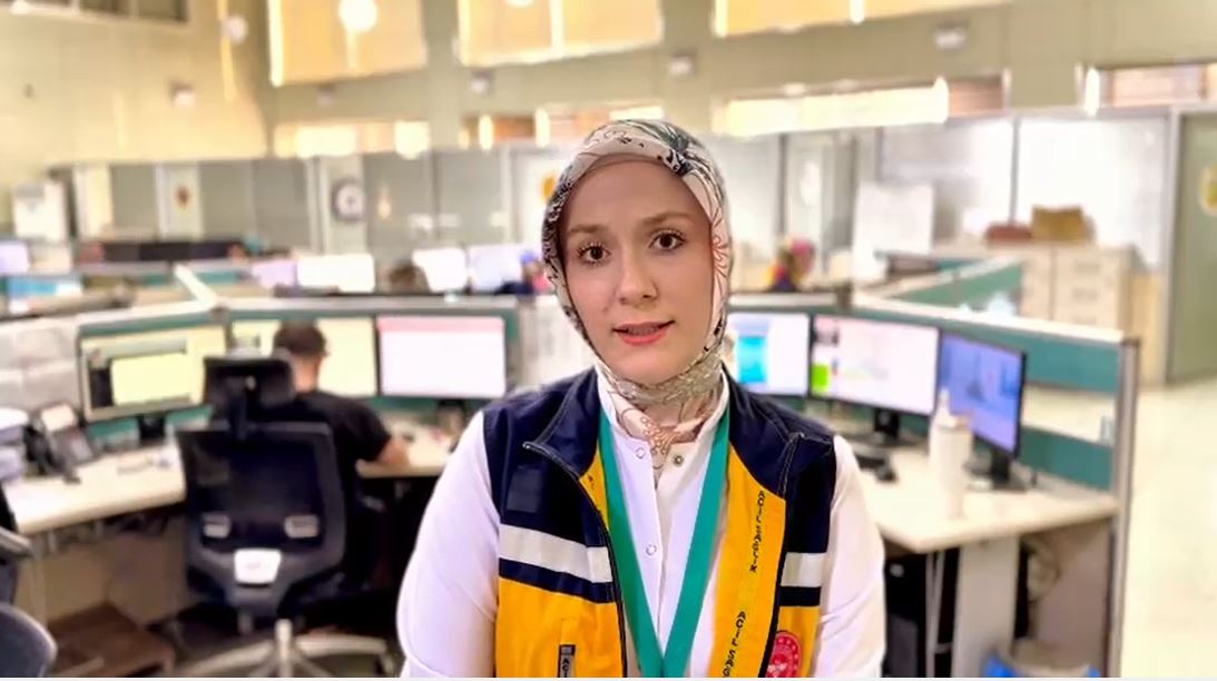 salihkeskin47's tweet image. 112 personelinin telefonda yönlendirmesi ile eşine doğum yaptırdı

dha.com.tr/foto-galeri/11…

#Tebrikler @Mardin112acm @mardinilsaglik @drsaffet #HoşGeldinBebek