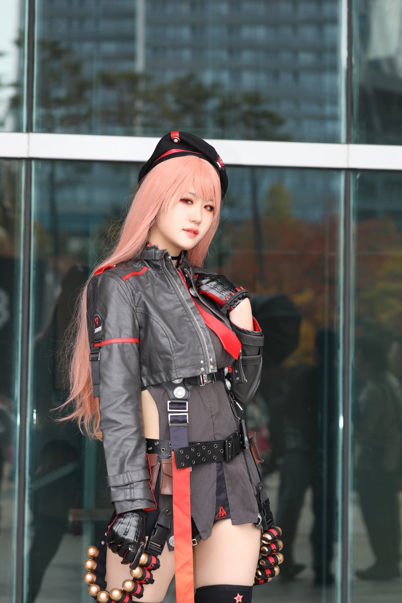 jinna961's tweet image. 작년에 간 첫 지스타..첫 남부권이라 우다탕탕
담엔 꼭 지스타 갈꺼야🥲!

아직도 생각나는 미세먼지...ㅋㅋㅋㅋㅋㅋㅋ

#NIKKE #cosplayer