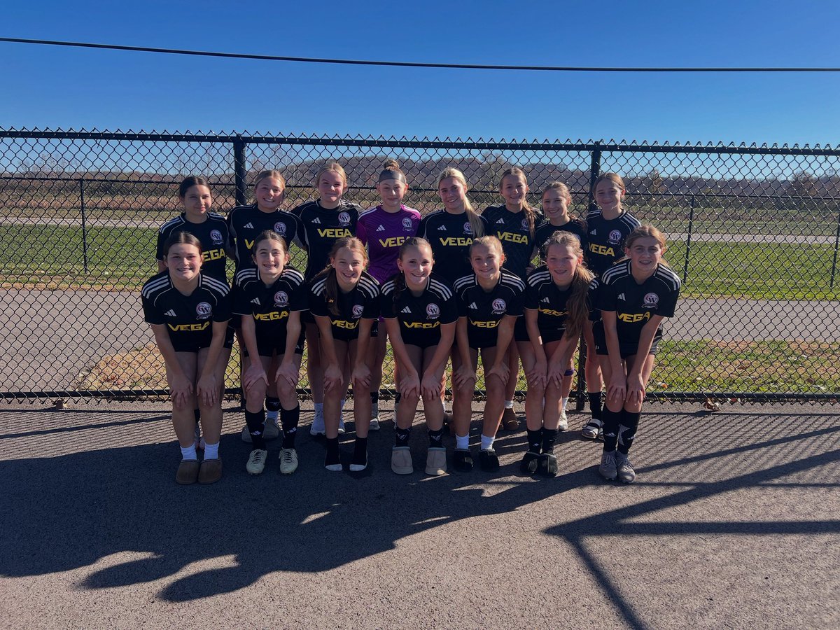 CincinnatiWest's tweet photo. Congratulations to our G011 Academy Elite team for winning their group at the KHA Gateway College Showcase!  The team won all 3 games, scoring eight goals and conceding only one. Two of the wins were against GA Aspire teams.

Congrats ladies and Coach Nicki Logsdon! https://t.co/Nz6KYRrlqD