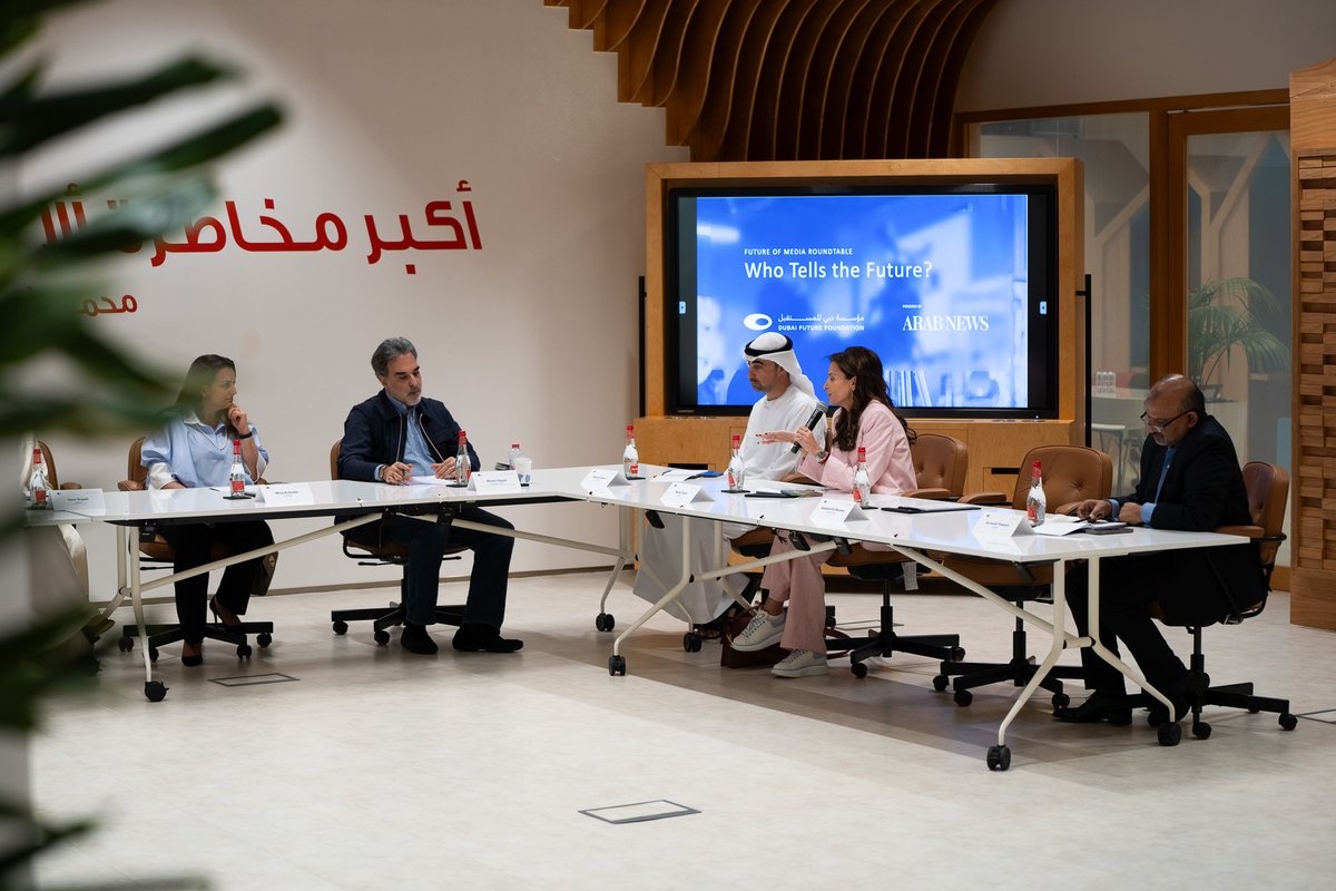ArabNewsBiz's tweet image. #MediaMatters: Media and AI leaders gathered for an Arab News-powered roundtable on the sidelines of the @DubaiFuture Forum, examining how technology is reshaping the future of news, trust, and communication. Read more: arab.news/4nhz8
