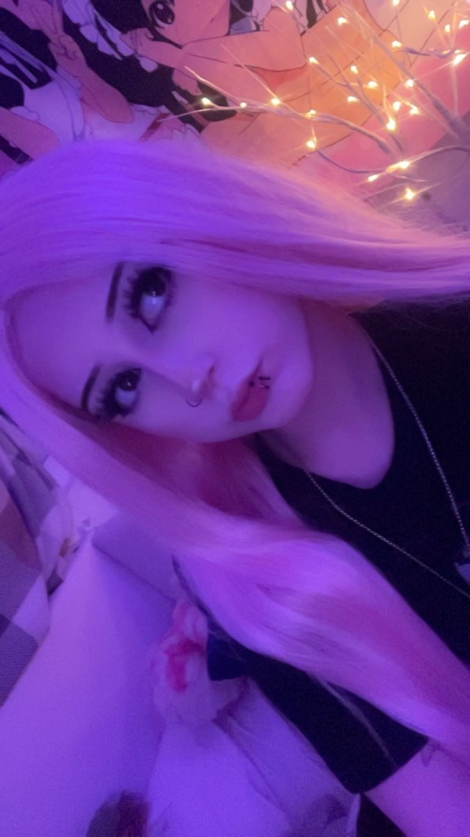 maddiewinterrs's tweet photo. 💗💗 
#fyp #egirl #foryou #selfie #uk https://t.co/iRw5xutnck