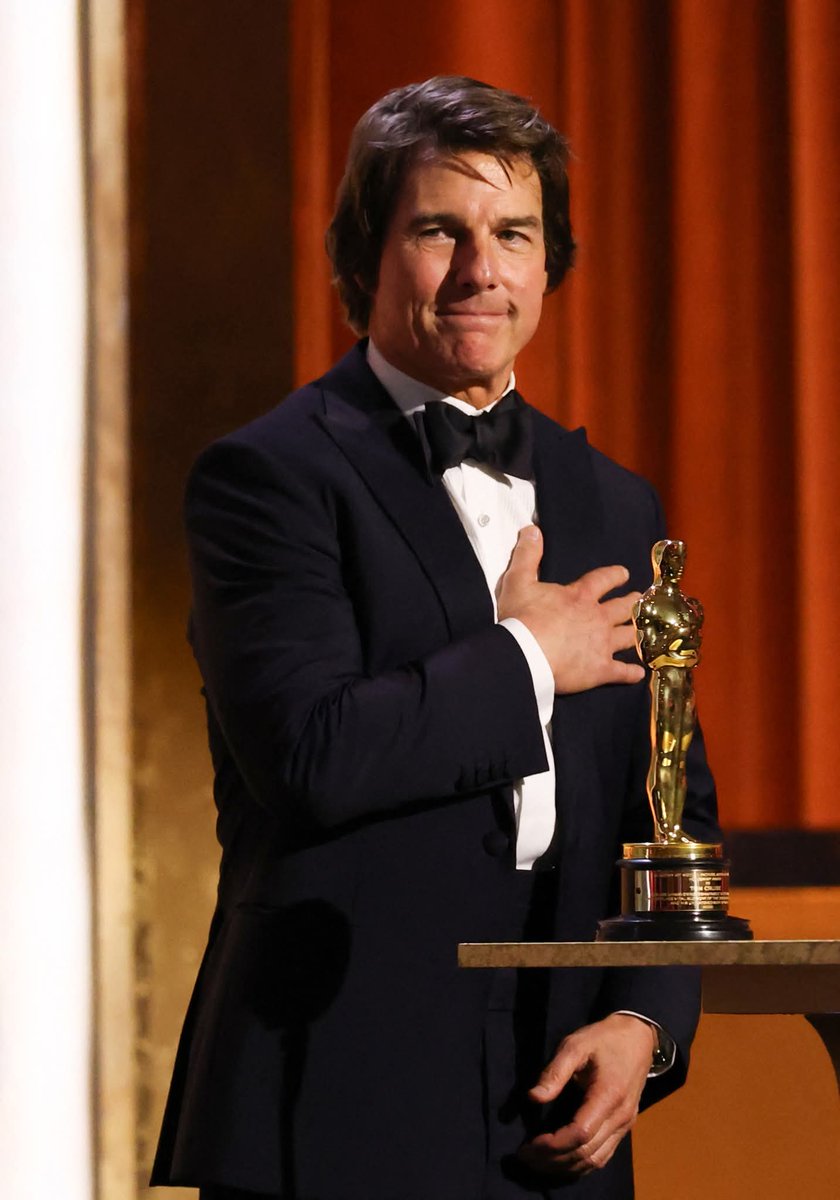 tom cruise forever. tweet media