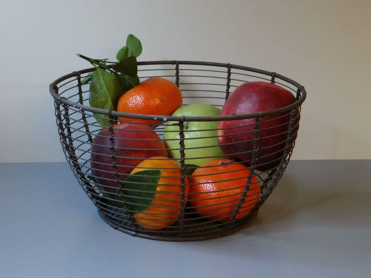 elementsdeco's tweet image. Vintage Round Wire Basket, Antique French Kitchen Decor, Nostalgic Charm #wiseshopper 
 authenticbyclaire.etsy.com/listing/185668…