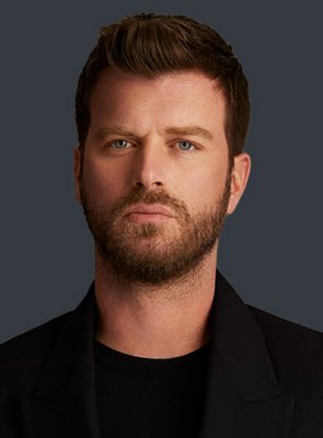 <a href="/magazinciyim/">Türk Magazin Efsaneleri</a> Bu varken niye o