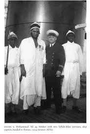 Oumar_Alansari's tweet image. محمد علي الأنصاري: الأمير الذي سبق الخرائط
30 عاما على رحيله.. وجيل جديد يواصل إرثه السياسي

#أزواد #Azawad 
في ربيع عام 1946، عُرض على محمد علي أغ الطاهر الأنصاري أن يتولى حكما على ما سمته باريس يومها بـ&quot;الصحراء الفرنسية&quot;. ابتسم الأمير القادم من وادي &quot;غُندام&quot; بأزواد، ثم قال…