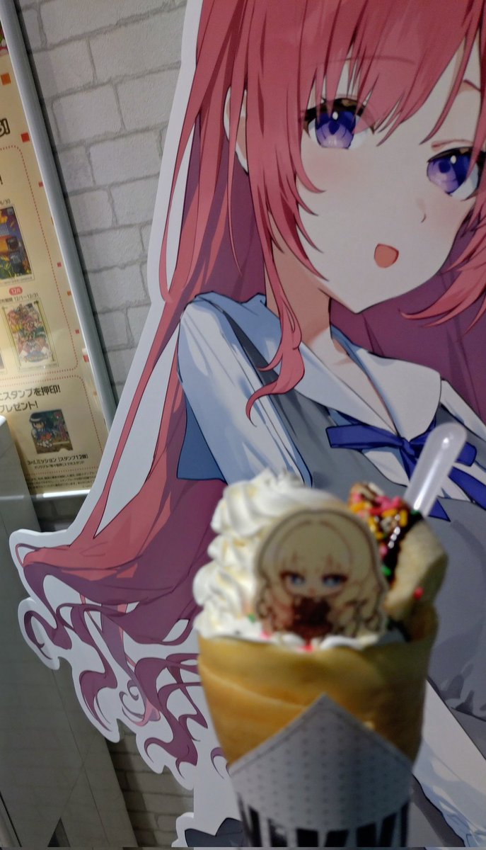 Timon_BoardGame's tweet image. ほんっっっと！久しぶりにクレープ食べたぁ！！
やっぱり自分は甘いもんよりビール！（笑）

かんぱーーーーい！！！😆😆😆

#ビール
#NIKKE
#クレープ