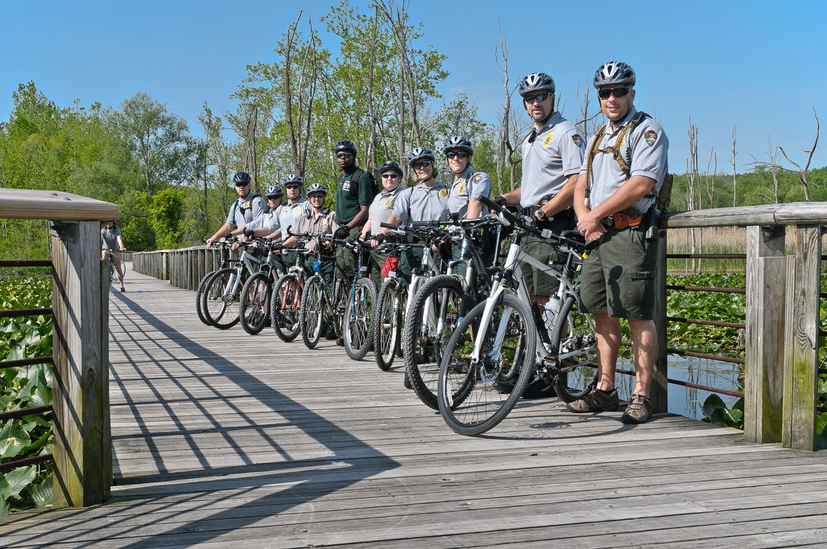The National Park Service is recruiting for law enforcement positions across the country for people with prior experience. Currently, we don’t have any openings at Cuyahoga Valley but we often host trainees.

Learn more and apply at usajobs.gov/job/849968200?….

Photo: NPS/Ted Toth