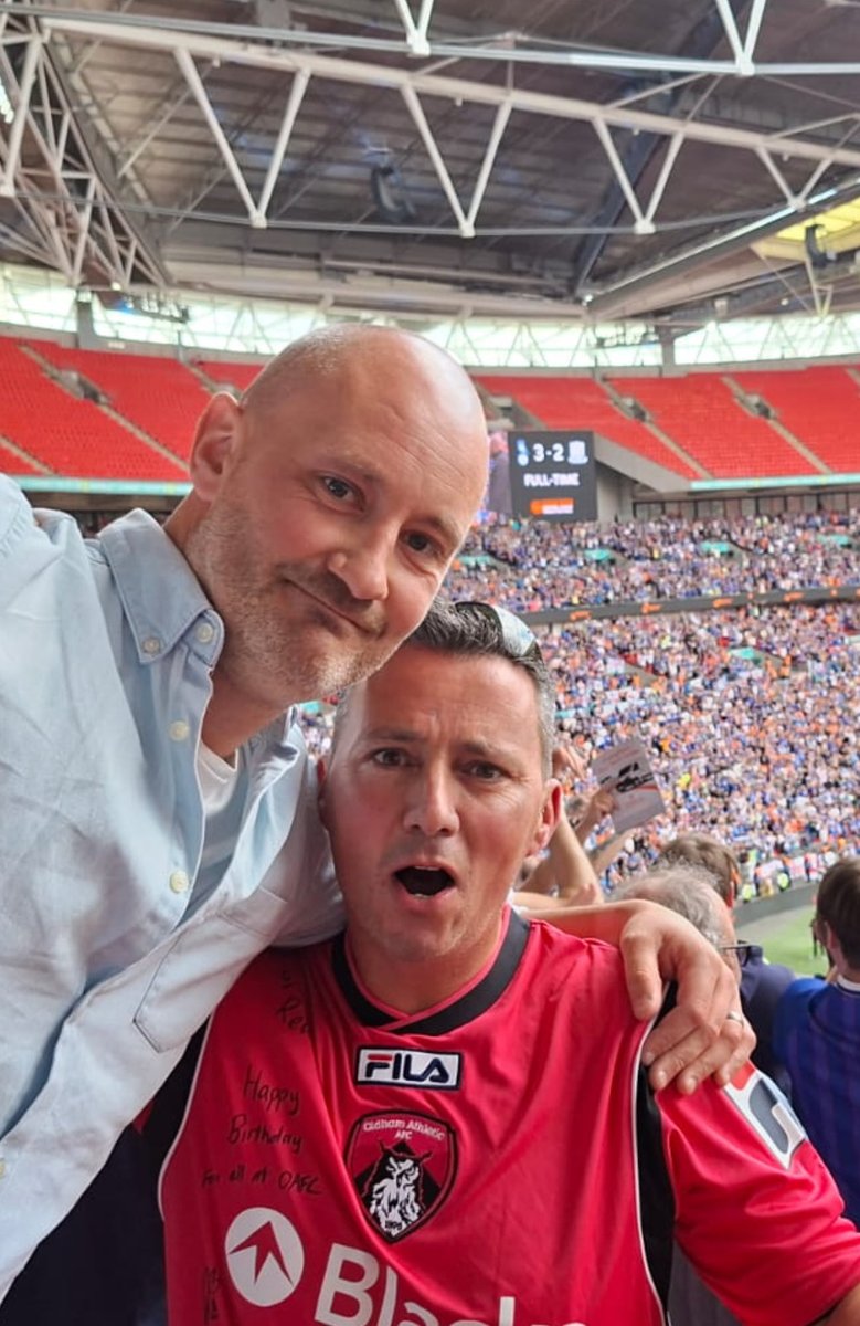 rewster6's tweet image. What. A. Day! Memories to last a lifetime ❤️ #oafc