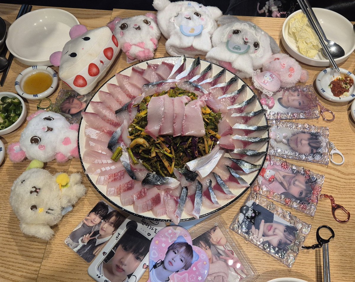 귀여운 막내 사쿠 생일 축하해♡