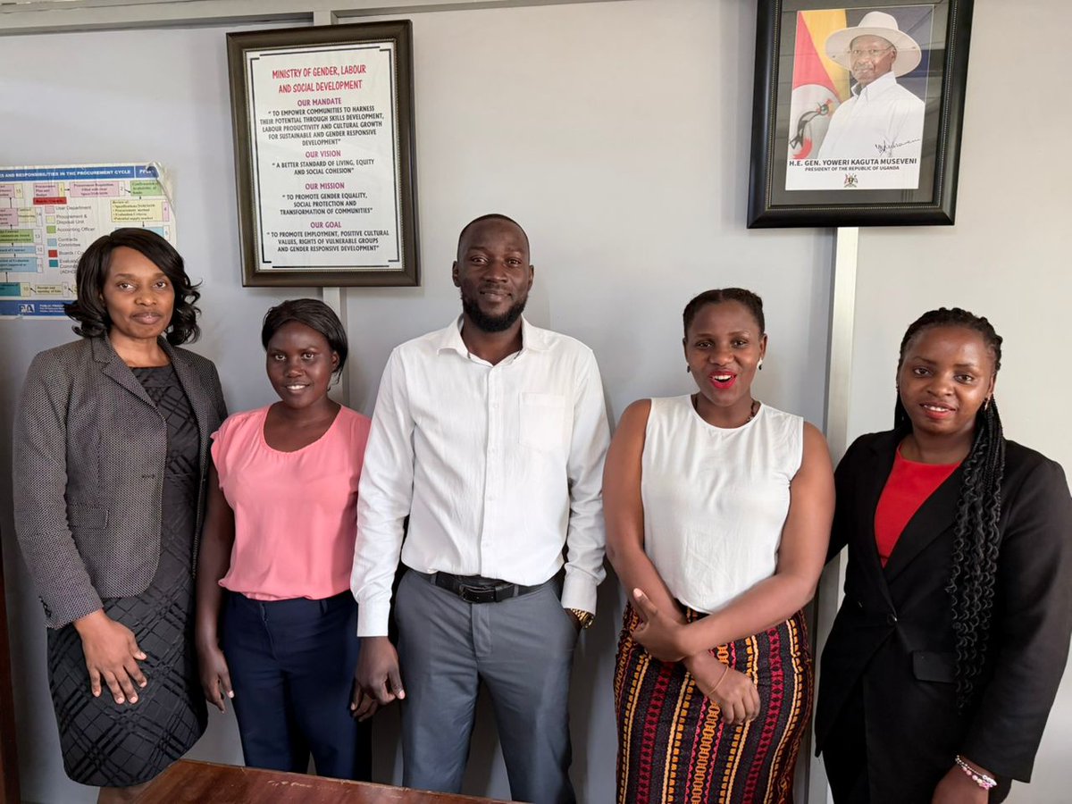 accessyouth2010's tweet photo. Earlier today, we joined other partners in a coordination meeting with the Ministry of Gender,Labor &amp; Social Dev't organized by @JOYFORCHILDREN under the project "Enhancing Learning &amp; Coordination to End Child Marriage". @GirlsFirstFund @iasociety @GrassrootsJN @GA4Communities https://t.co/SQmMsGvCqv