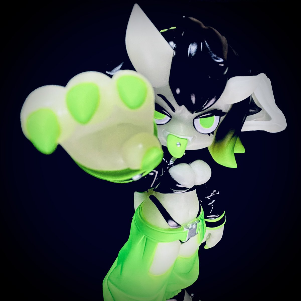 AMANOJAKI ソフビフィギュア emDASH AMANOJAKI 1st color ソフビ 未開封 特典付 - メルカリ