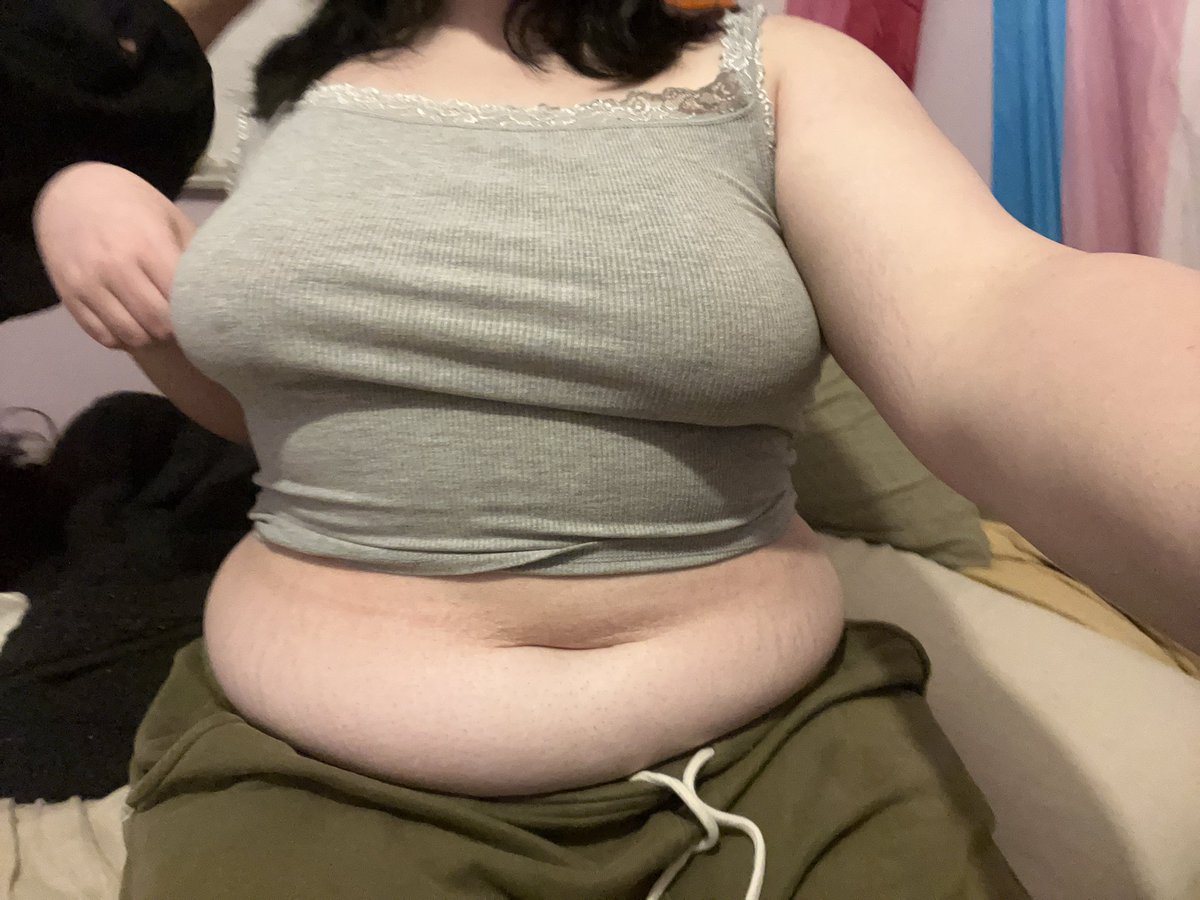 valerie☆ tweet media