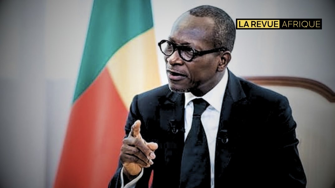 larevueafrique's tweet image. 🇧🇯 FLASH | Le président du #Bénin, Patrice #Talon, pourrait finalement prolonger son mandat de 2 ans.

- Le 14 novembre, le Bénin a adopté une réforme constitutionnelle portant la durée du mandat présidentiel de 5 à 7 ans, tout en maintenant la limite de 2 mandats maximum.

-…