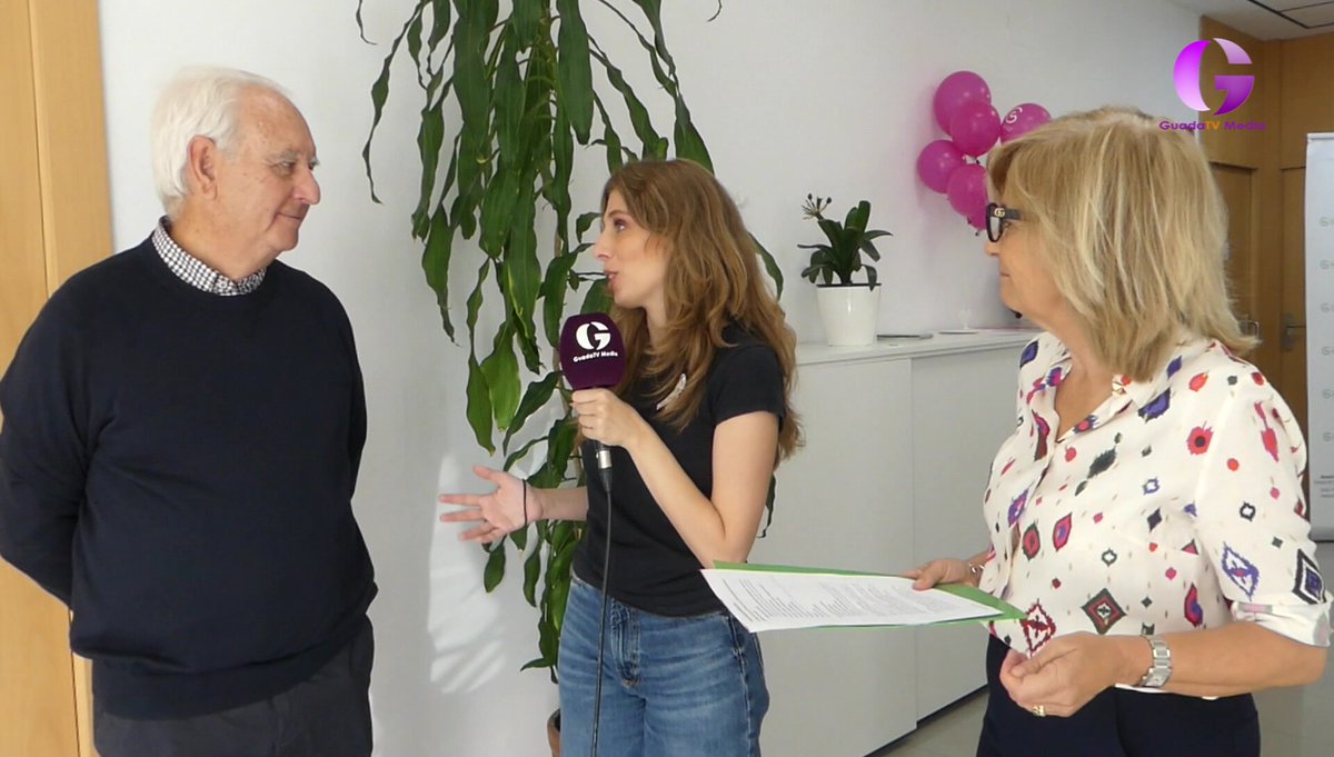 Hoy en La tarde con Cristina descubrimos la nueva localización de la Asociación contra el Cáncer, Elena Sotelo nos habla de su nuevo libro y Silvia Altbás sobre el Cannabis Medicinal. Además, estaremos en la clínica estética de Lucía González
youtu.be/B_kf1uU83Qw