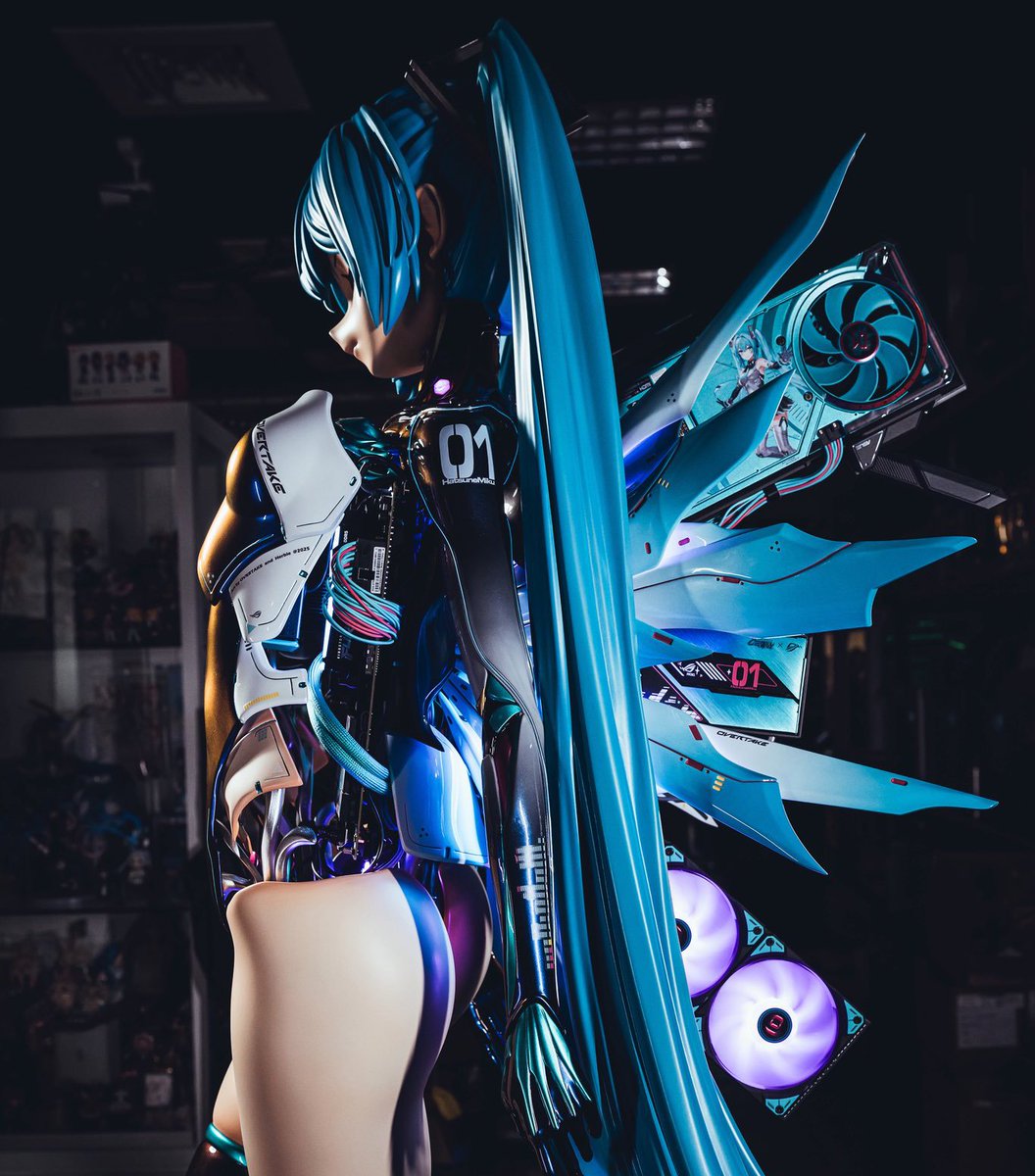 Hatsune Miku stuns as a custom-built PC made by YouTuber '1129jerry'

The build features the ROG x Miku RTX 5080 GPU, and over 80 custom 3D-printed parts for the model