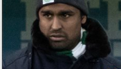 1DensuN's tweet photo. @gronvita @Andeliswe @FotbollSthlm Kalle har ju redan Halsduken på. https://t.co/Nscbw7WFu5