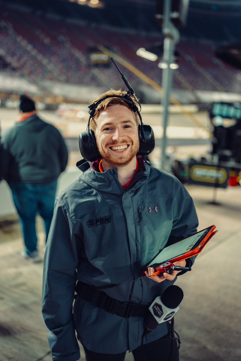 AndrewKurlandTV's tweet image. I fell in love with NASCAR by listening to the radio 📻

I’m thrilled to share that I’ll be joining @PRNlive full time! 

I’ve learned so much from this team already, and it’s an honor to wear their logo on my chest. 

I can’t wait! See you all at the track!