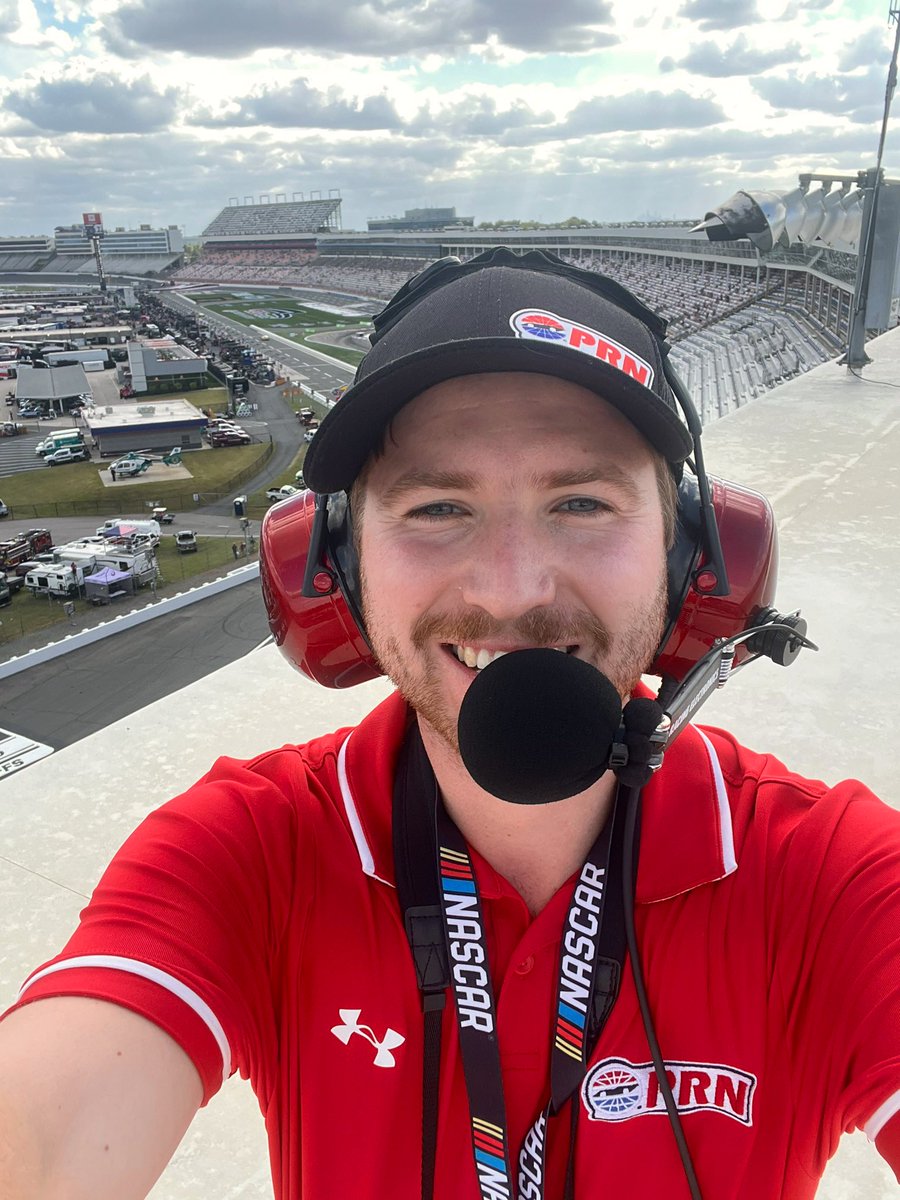 AndrewKurlandTV's tweet image. I fell in love with NASCAR by listening to the radio 📻

I’m thrilled to share that I’ll be joining @PRNlive full time! 

I’ve learned so much from this team already, and it’s an honor to wear their logo on my chest. 

I can’t wait! See you all at the track!