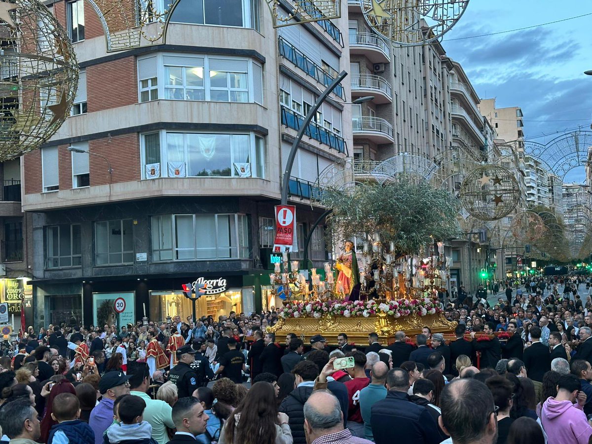 AytoMurcia's tweet photo. La Procesión Magna Jubilar convierte a Murcia en un foco de atracción turística con lleno técnico en los hoteles.

La ocupación hotelera alcanzó el lleno técnico durante el fin de semana con una media de 87,75%, un 81,84% el viernes y un 93,32% el sábado.

https://t.co/xycEe9s9Bk https://t.co/6OKEEk13tz
