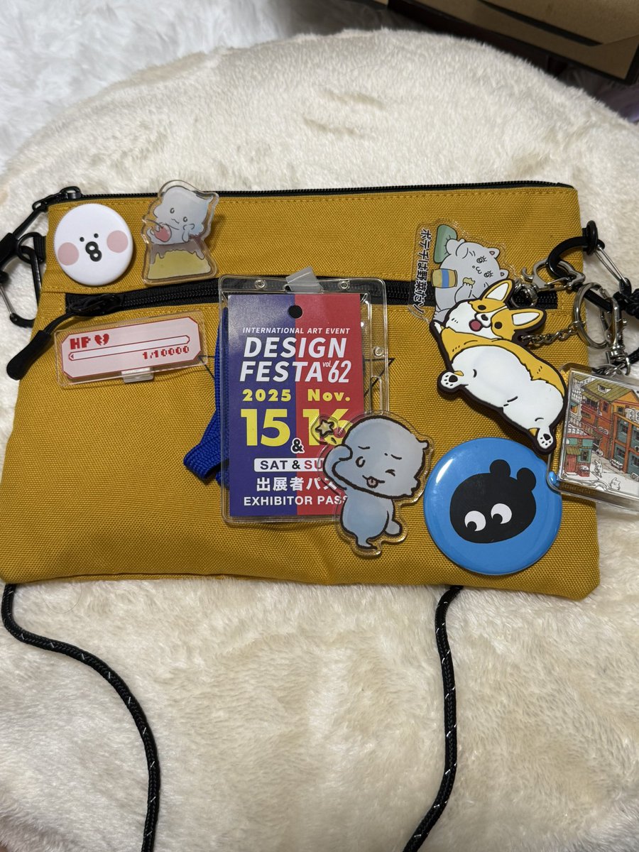 draw_and_diary's tweet image. なんとか #デザフェス 2日間終わりました〜！！

まだまだ改善の余地ありすぎだし反省ばかりだけど乗り切れた😭✨

今回ありがたいことに雑誌の挿絵の依頼をいただきました！！！こういう奇跡があるんだと嬉しく実感しています✨✨

ありがとうございました！