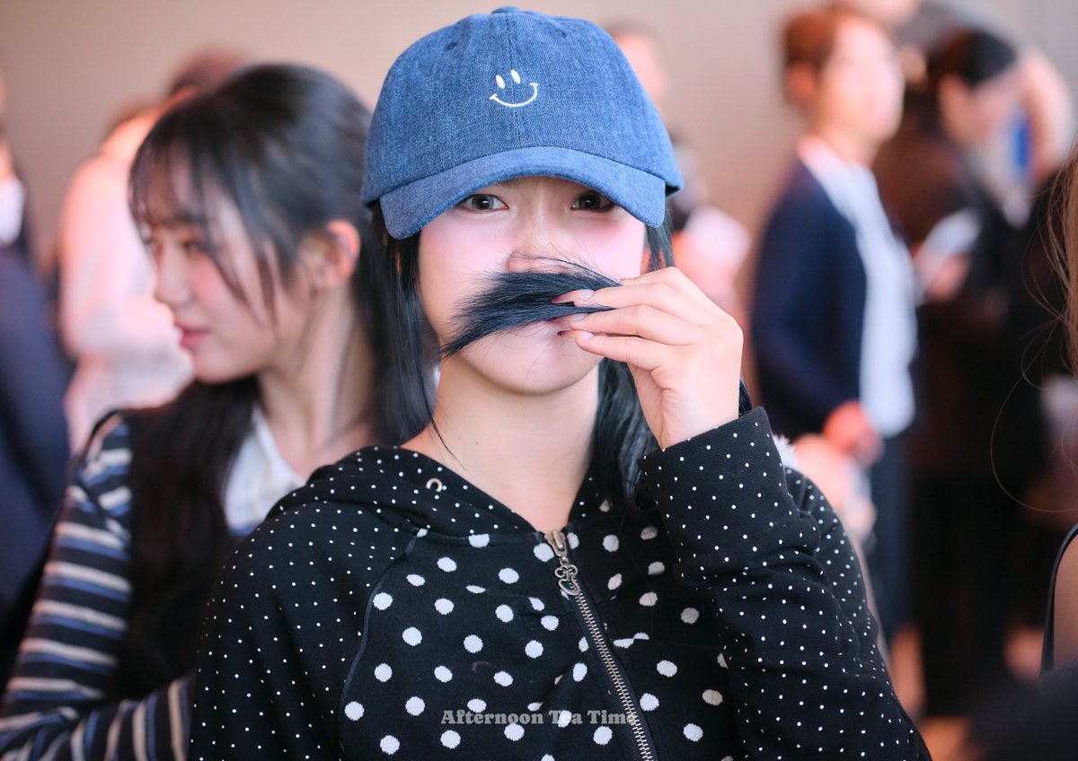 afterNoon_tt's tweet image. 251016 트리플에스 출국

2025 Rewind ⏪

#트리플에스 #설린 #tripleS #Sullin #ซอลลิน