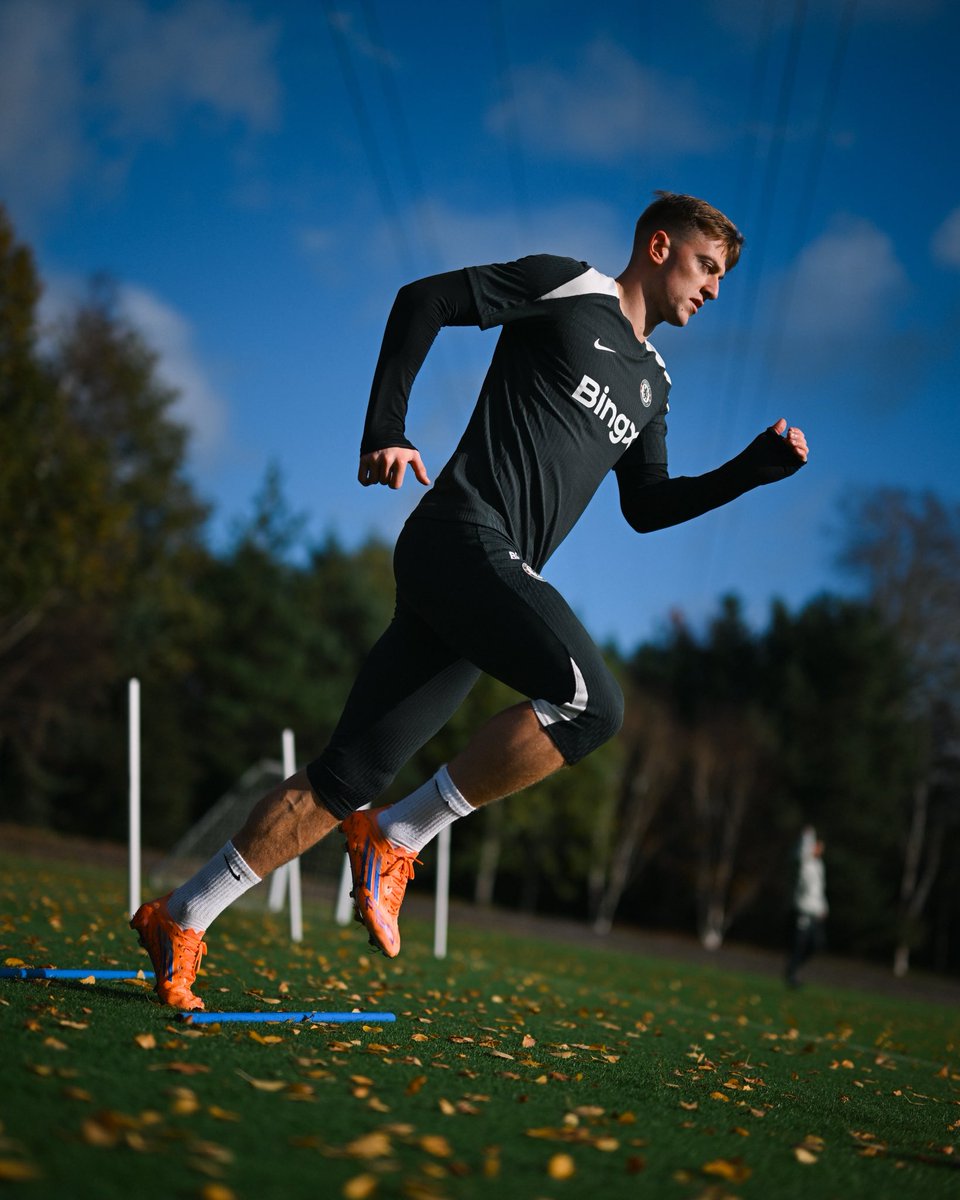 ChelseaFC's tweet image. Building it up. 💪