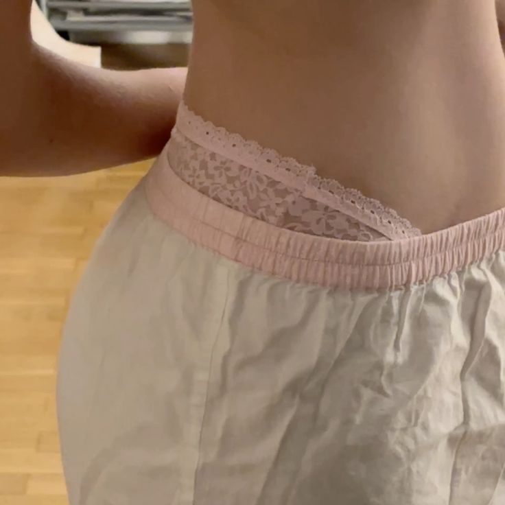 The face    /    The body