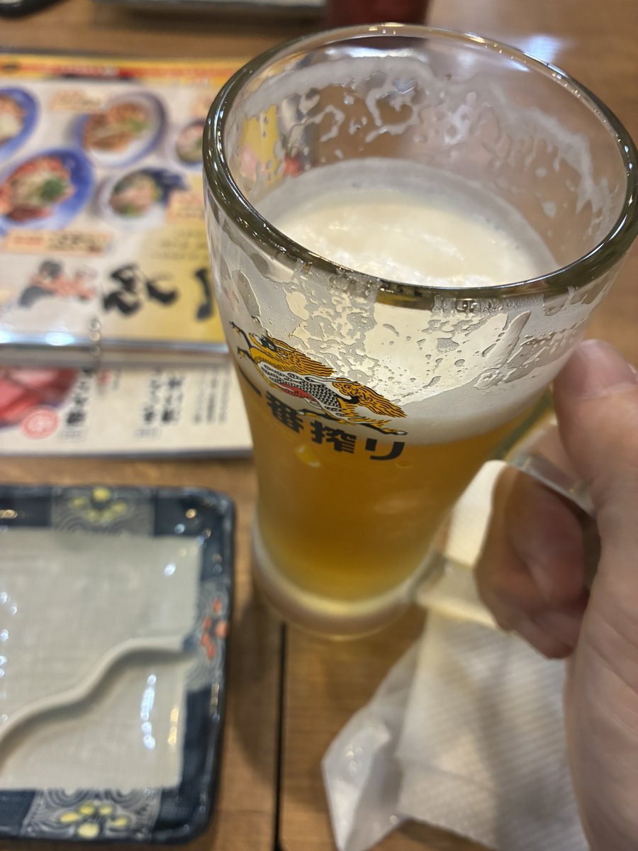 本日はマニピギター現場のリハ

一旦1週間(先週)お疲れ様ということでリハ終わり打ち上げ🍻