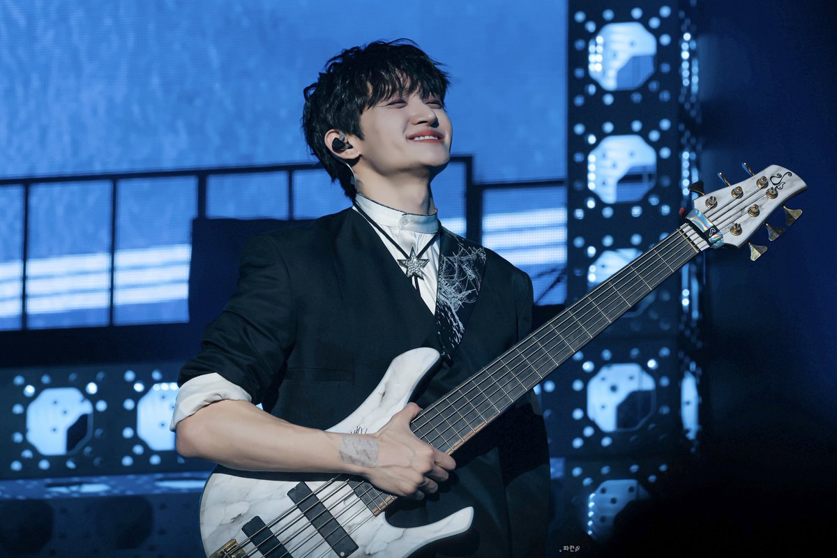 251109 LUCID LINE 막콘

새하얗게 웃던 날을 기억하나요⋆ ₊ ﾟ♡

#루시 #조원상 #원상