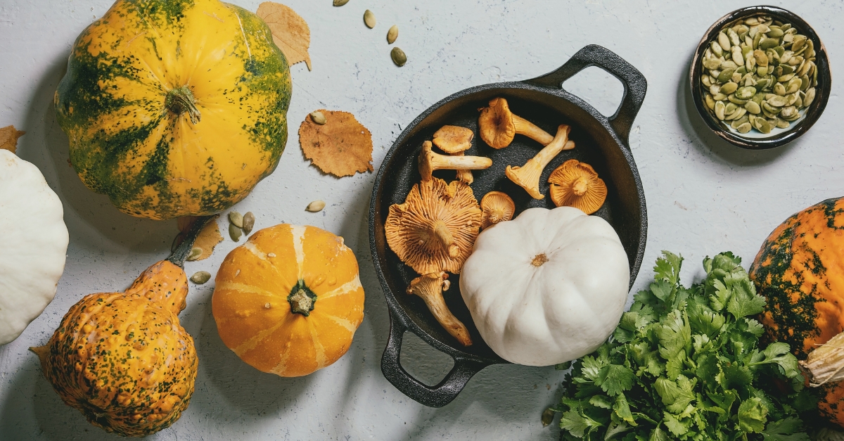 Adaptamos cada ingrediente al comensal, pensando siempre en su bienestar:

👧 #ComedorEscolar: espaguetis acompañados de calabaza y setas
🏢 #Empresa: ensalada de pasta con setas, calabaza asada y frutos secos
🏡 #Residencias: puré de calabaza con setas salteadas finas