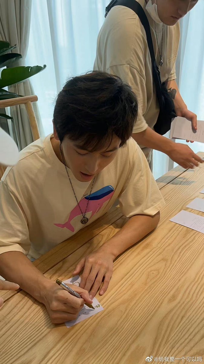 hungyhn74175731's tweet image. #NETIZENSREPORT #ZhangZhehan for Asian Celebrity of the Year #ACOTY2025 #ACOTY2025ZhangZhehan @thenreport