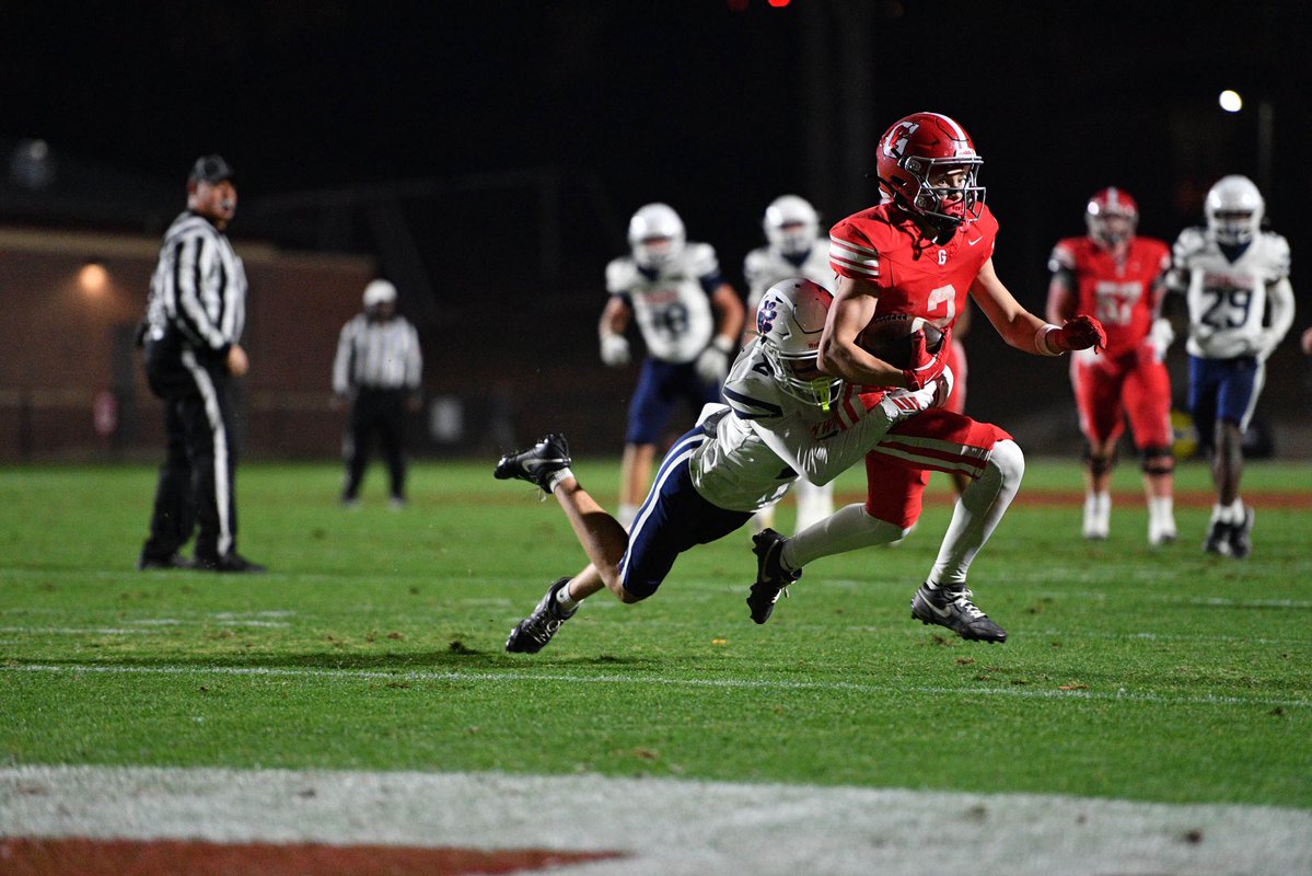 goredelephants's tweet image. In this week&apos;s edition of the Gainesville Red Elephant Athletics Tribune: Slow start but stomping good finish for @RedElephant_FB and a look at where Big Red&apos;s programs are stomping this week #GoBigRed

THE GREAT: goredelephants.com/the-great