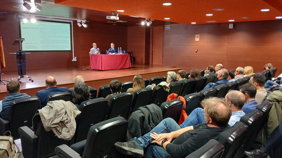 Com_Ener_Aragon's tweet photo. 🌱 Un año impulsando #ComunidadesEnergéticas en #Aragón 🚀

La OTC Aragón Energía Propia hemos recorrido las 33 #comarcas aragonesas, llegado a más de 600 personas, 73 pymes, 160 entidades locales y 32 organizaciones no empresariales.

📲 Lee más aquí: https://t.co/ha4X1IkaDm https://t.co/1kF1aZjqq5