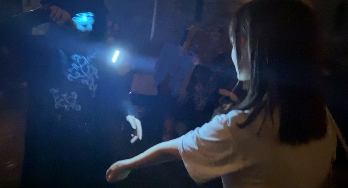 koikano_aramu's tweet image. はじめましての遠方の彼氏さんとユニバハロウィン行ってきました🎃👻
まさかの杖2本持ってて貸してくれた(* ˊᵕˋㅅ)
杖持ったことなかったからたくさん魔法教えてくれて感動🪄写真もたくさん撮って本当に楽しかった🫶ハリポタエリア満喫したꕀෆ¨
ありがとうございました🙏
#コイカノ関西　#レンカノ