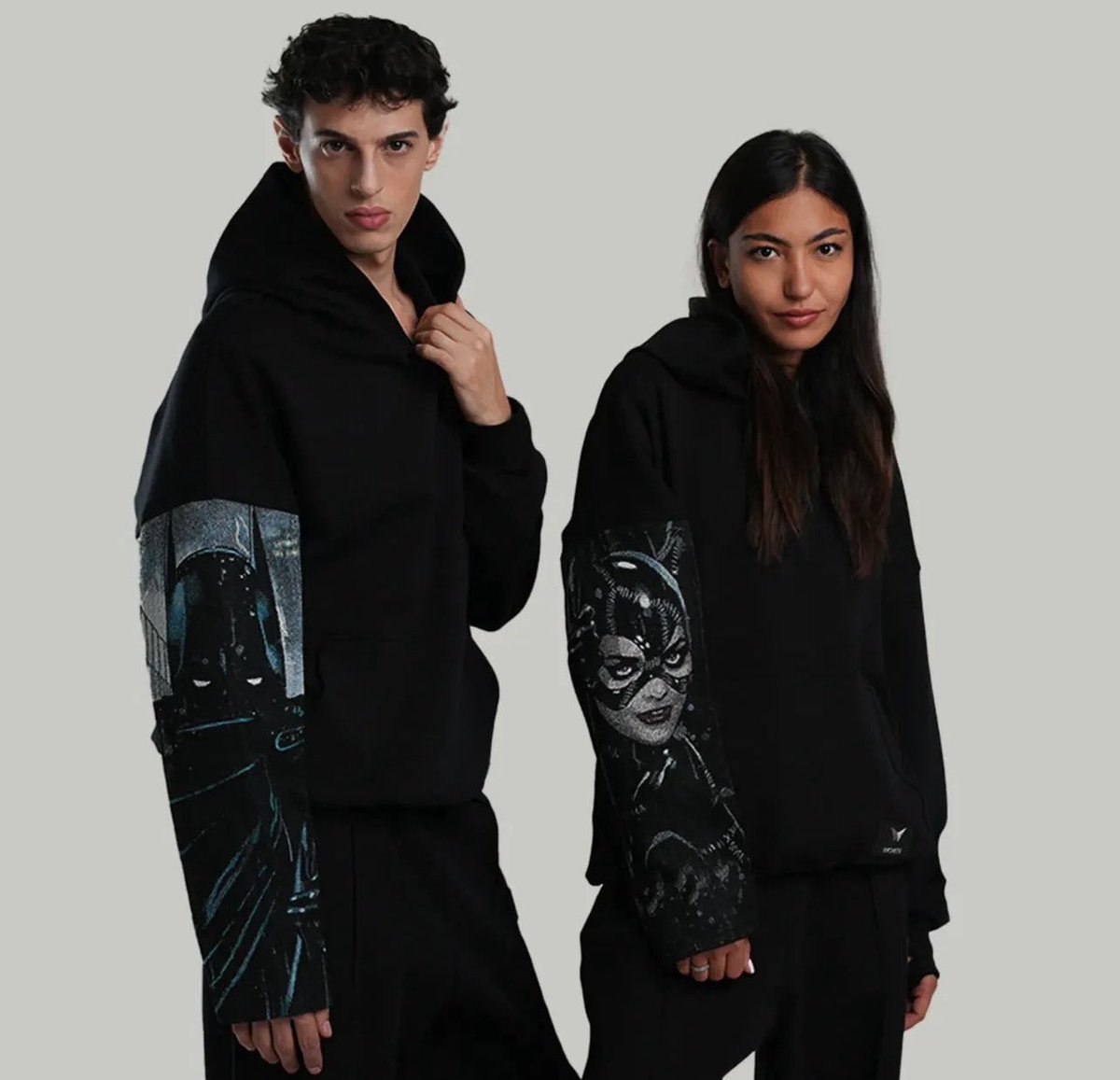 Giveaway .. 
لايك وبنسحب على هودي من اختيار الفائز!